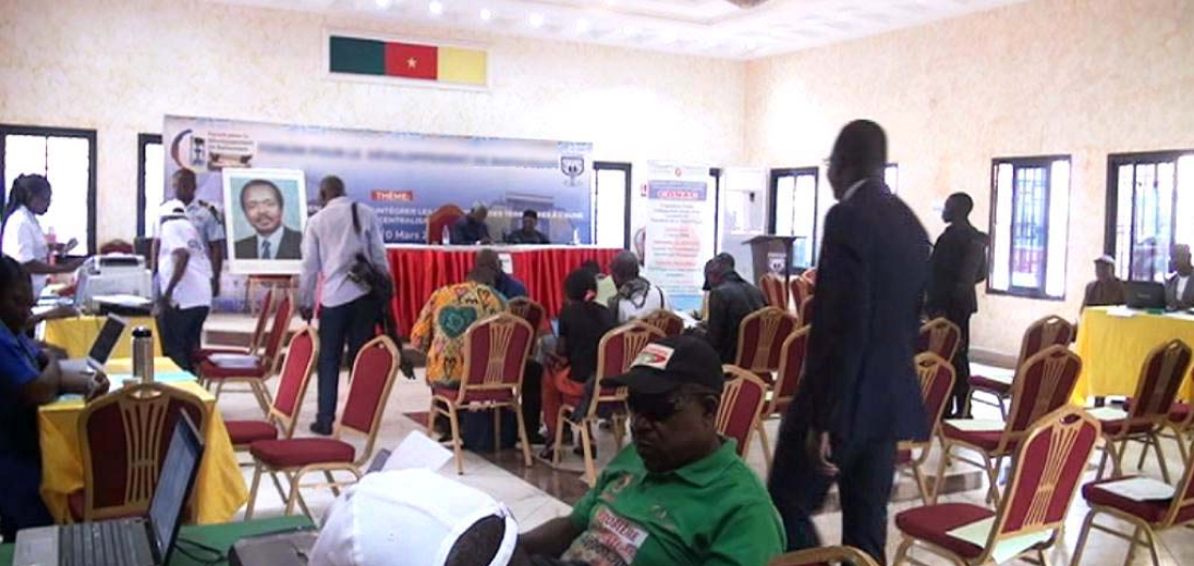 CONAC staff receiving complaints and investigating corruption at the “Anti-Corruption Clinic” in Bafoussam